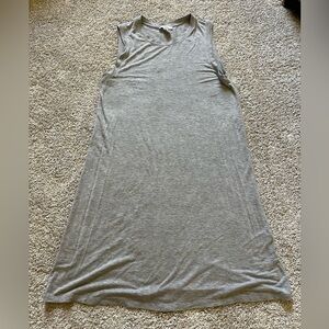 Daily Ritual Women’s Gray Stretch Sleeveless Dress Size Medium Lightweight
